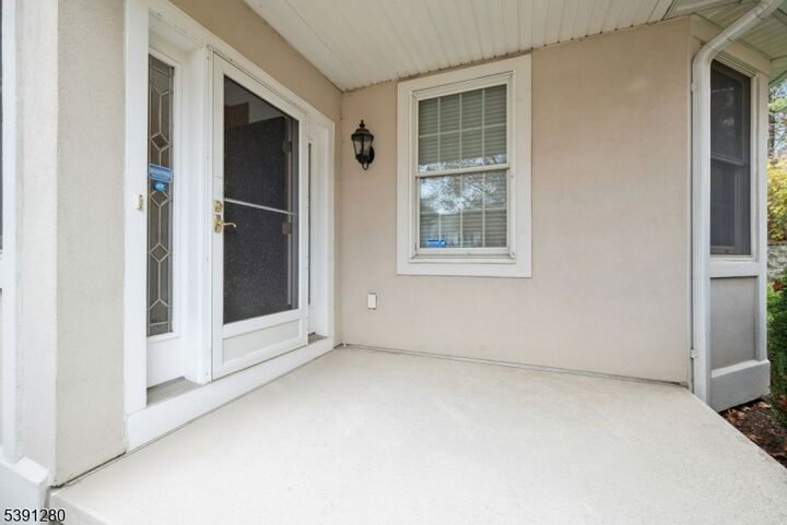 Property Photo: 14 Hadley Ct NJ 07920