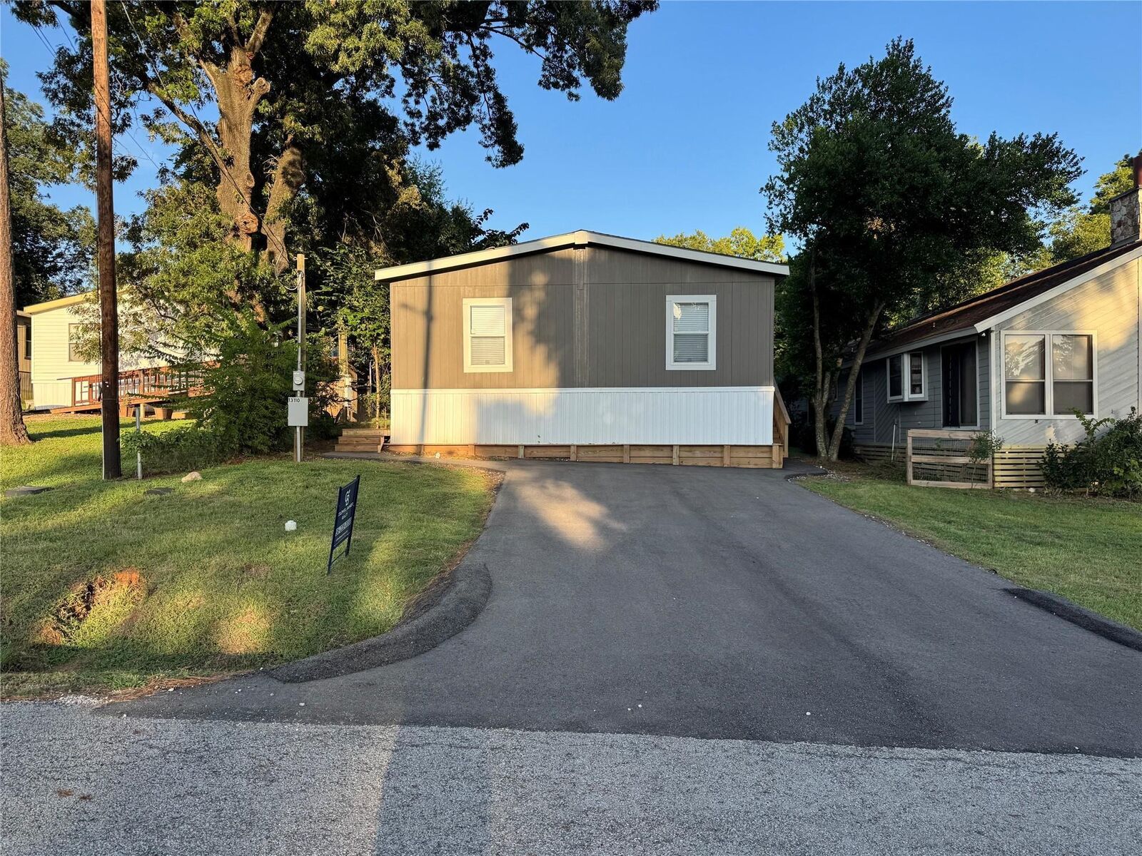 Property Photo: 13110 Lake Villa TX 77318