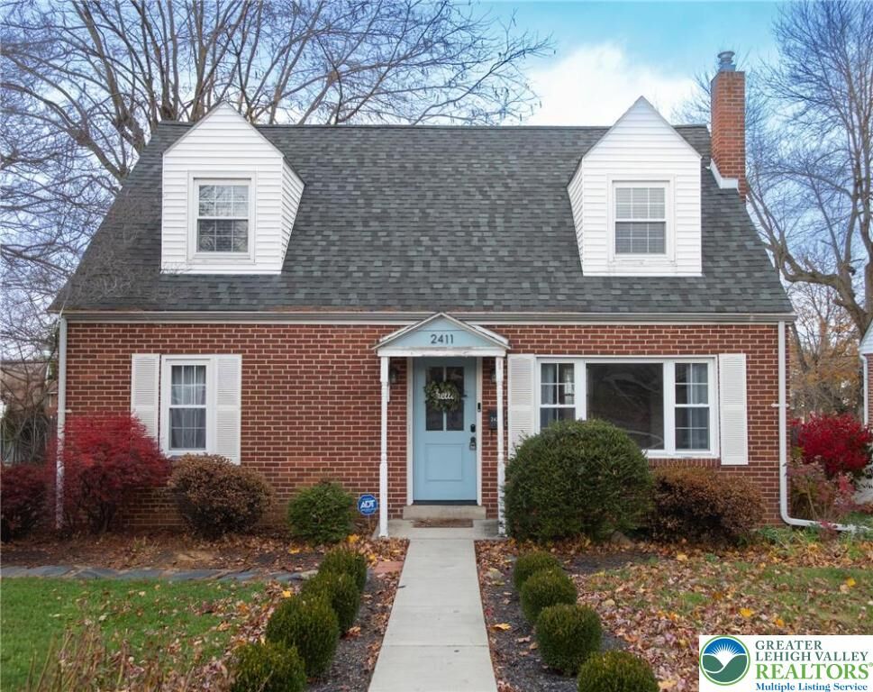 Property Photo:  2411 W Union Street  PA 18104 