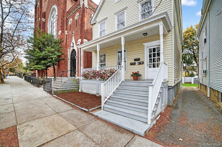 Property Photo: 140 Beekman Avenue NY 10591