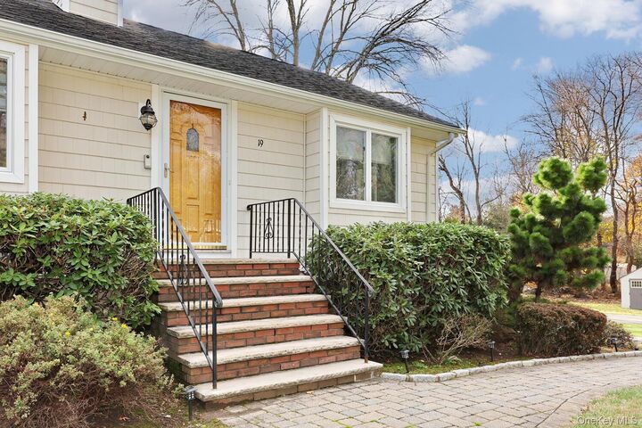 Property Photo:  19 Augur Road  NY 10901 