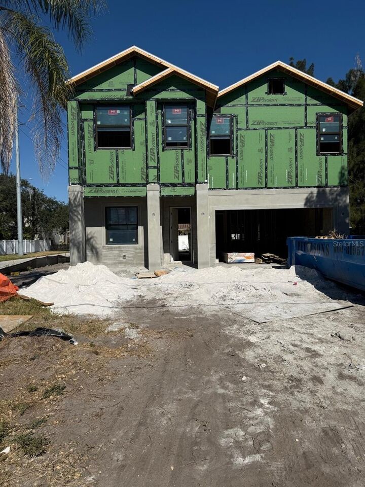 Property Photo:  3223 W Paxton Avenue  FL 33611 