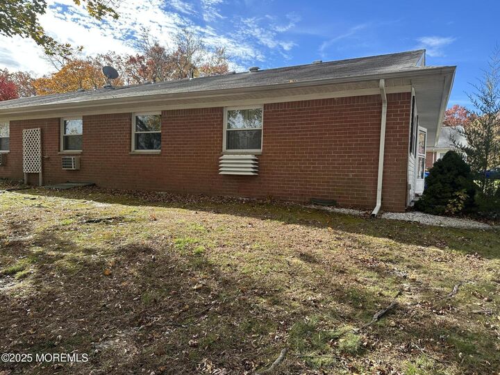Property Photo:  137 Azalea Drive  NJ 08759 