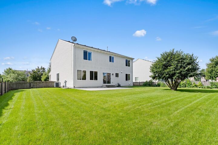 Property Photo: 25138 Presidential Avenue IL 60544