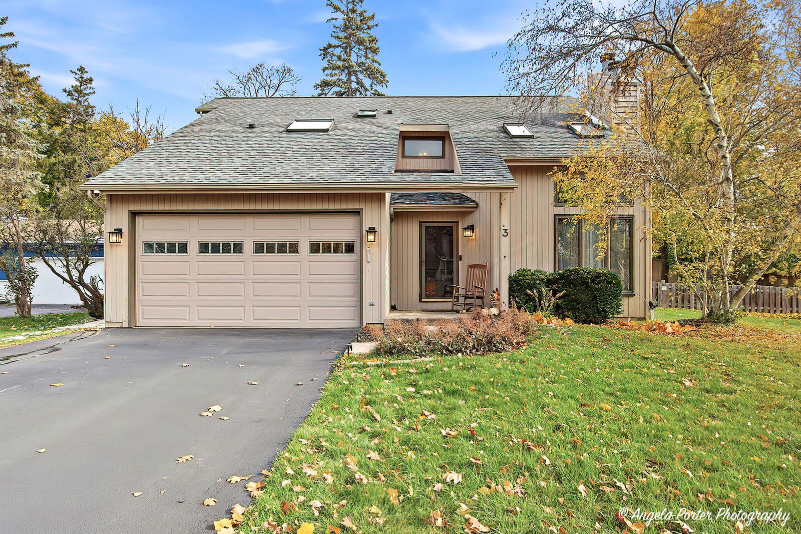 Property Photo:  3 Woodhead Drive  IL 60046 