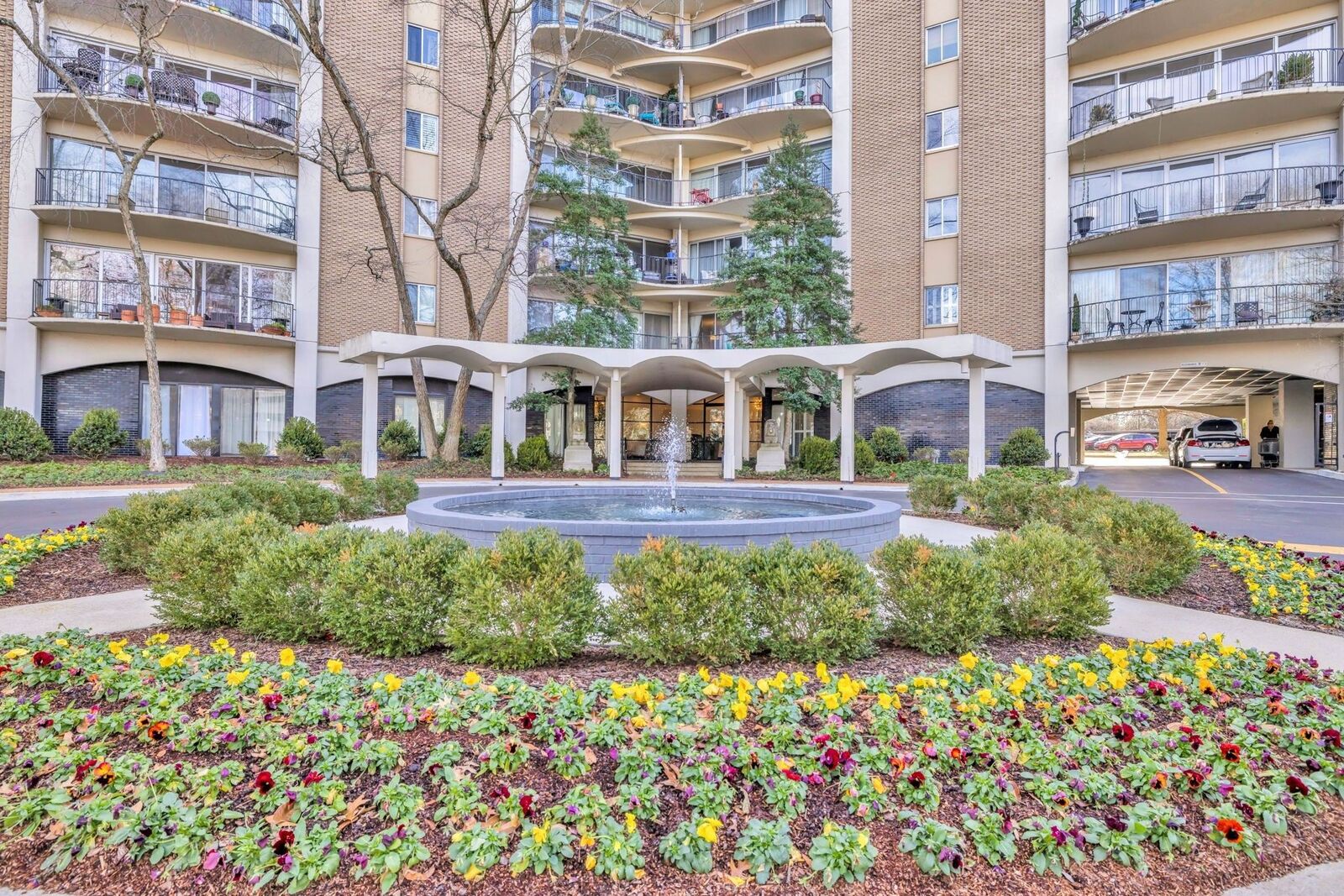 Property Photo: 4215 Harding Pike 204 TN 37205