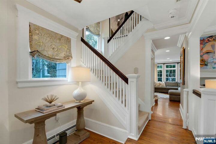 Property Photo:  271 Orchard Place  NJ 07450 