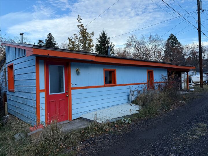 1406 1/2 Jackson Street  Missoula MT 59802 photo