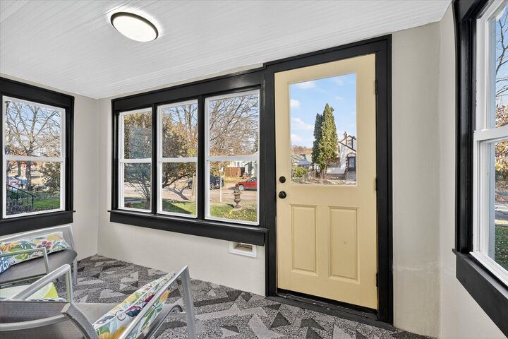 Property Photo:  4320 43rd Avenue S  MN 55406 