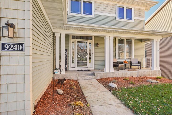Property Photo: 9240 Ellendale Lane MN 55317