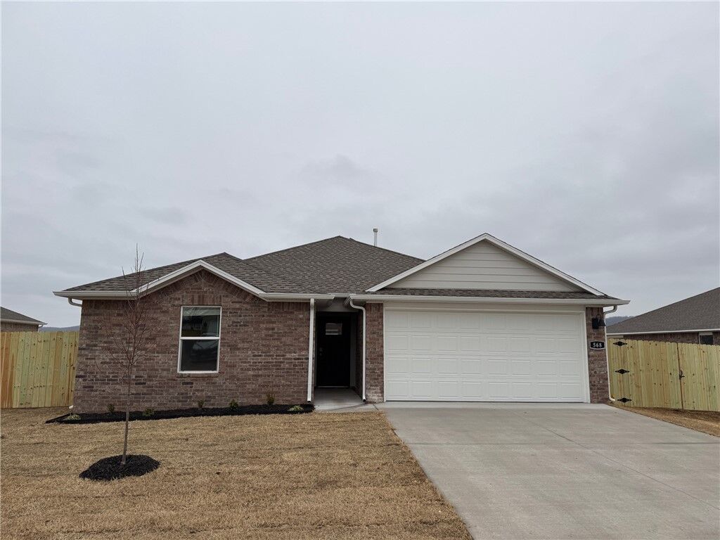 Property Photo:  568 Arizona Street  AR 72730 