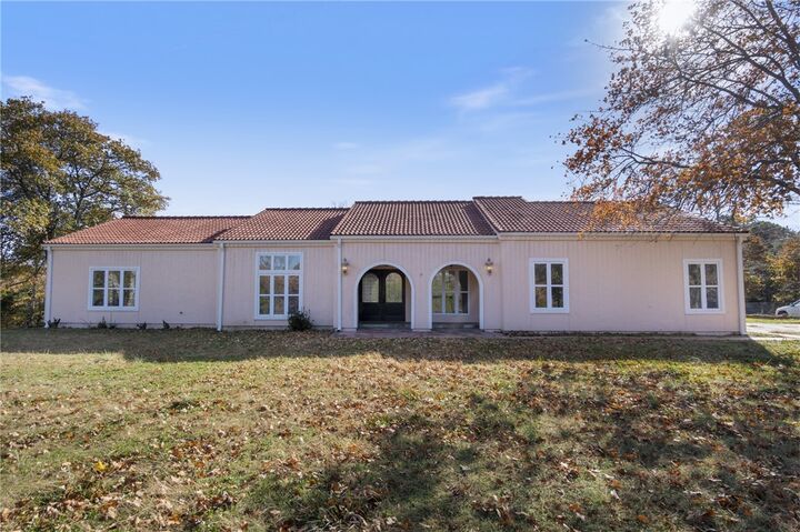 Property Photo:  40 County Road 2404  AR 72632 