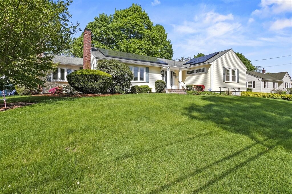 Property Photo:  111 Draper Street  MA 01852 