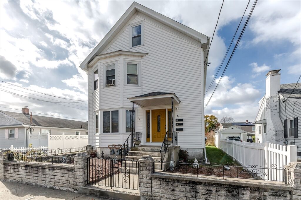 Property Photo:  84 Bellevue Ave  RI 02861 