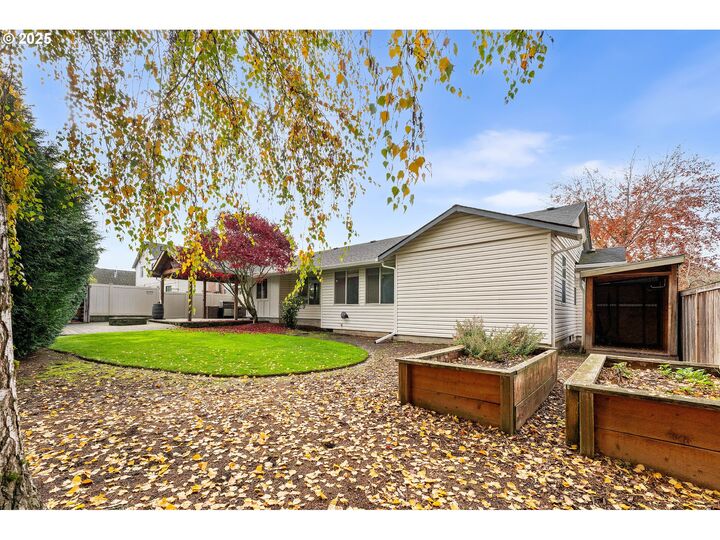 Property Photo: 11103 NW 5th Ave WA 98685