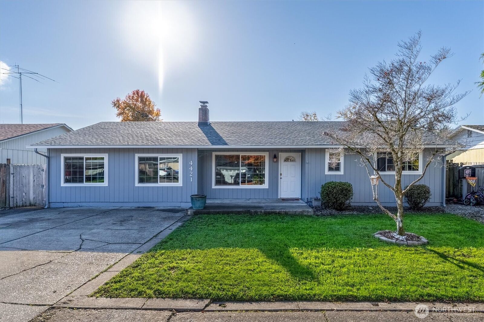 Property Photo:  4421  Olympia Way  WA 98632 