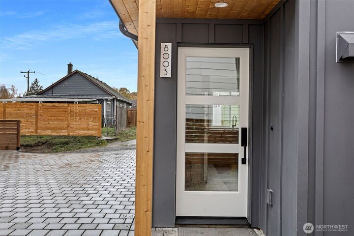 8003  25th Avenue NW  Seattle WA 98117 photo