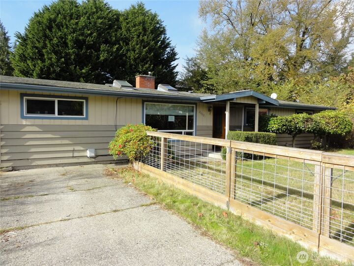 28821  18th Avenue S  Federal Way WA 98003 photo