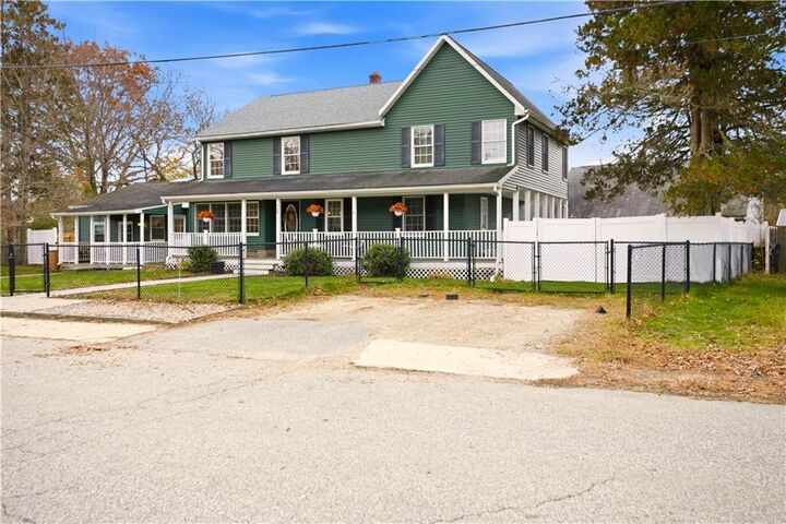 Property Photo:  580 Old Main Street  RI 02816 