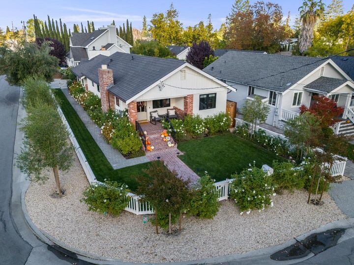 Property Photo:  203 Santa Clara Avenue  CA 94061 