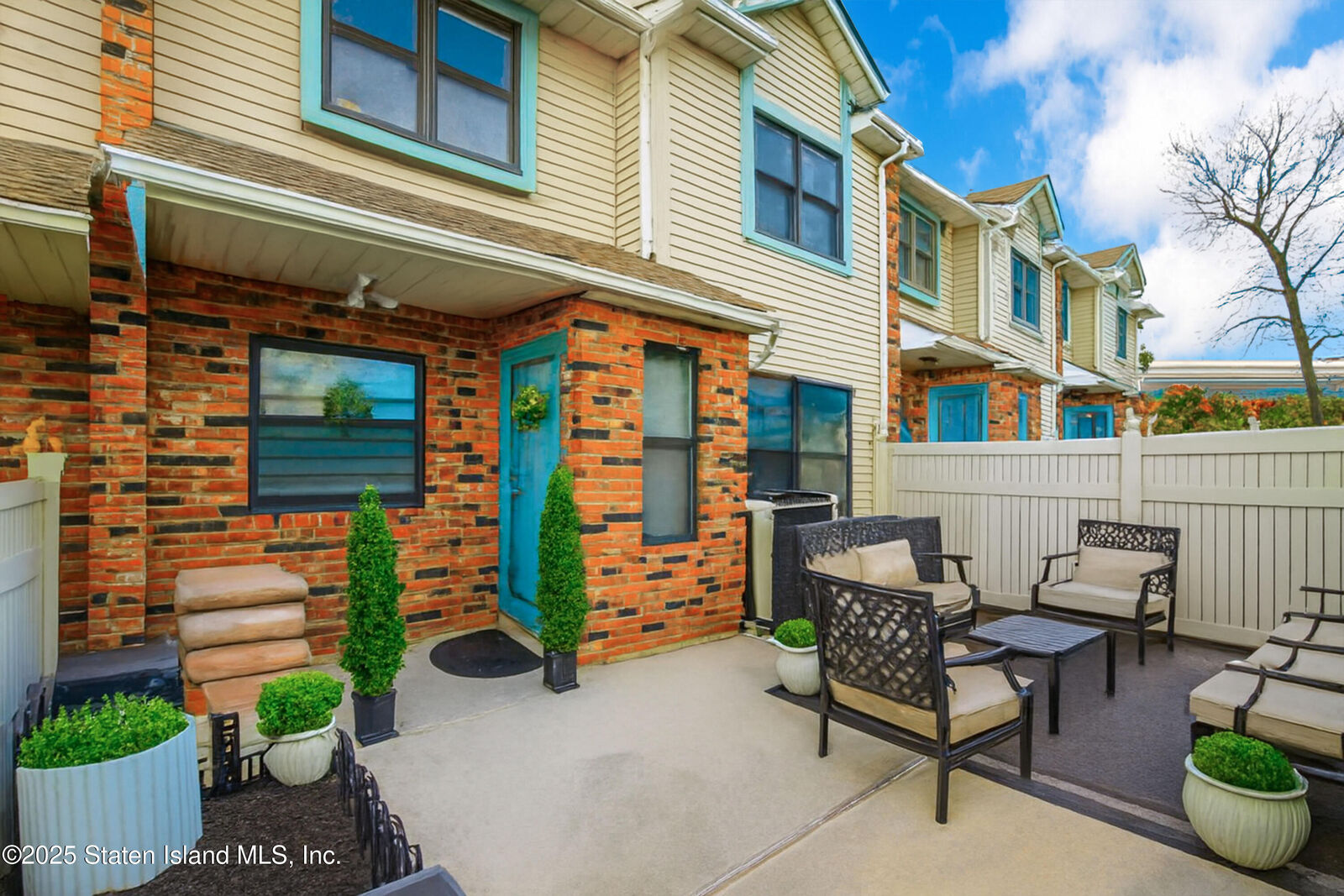 Property Photo: 68 Gina Court NY 10314