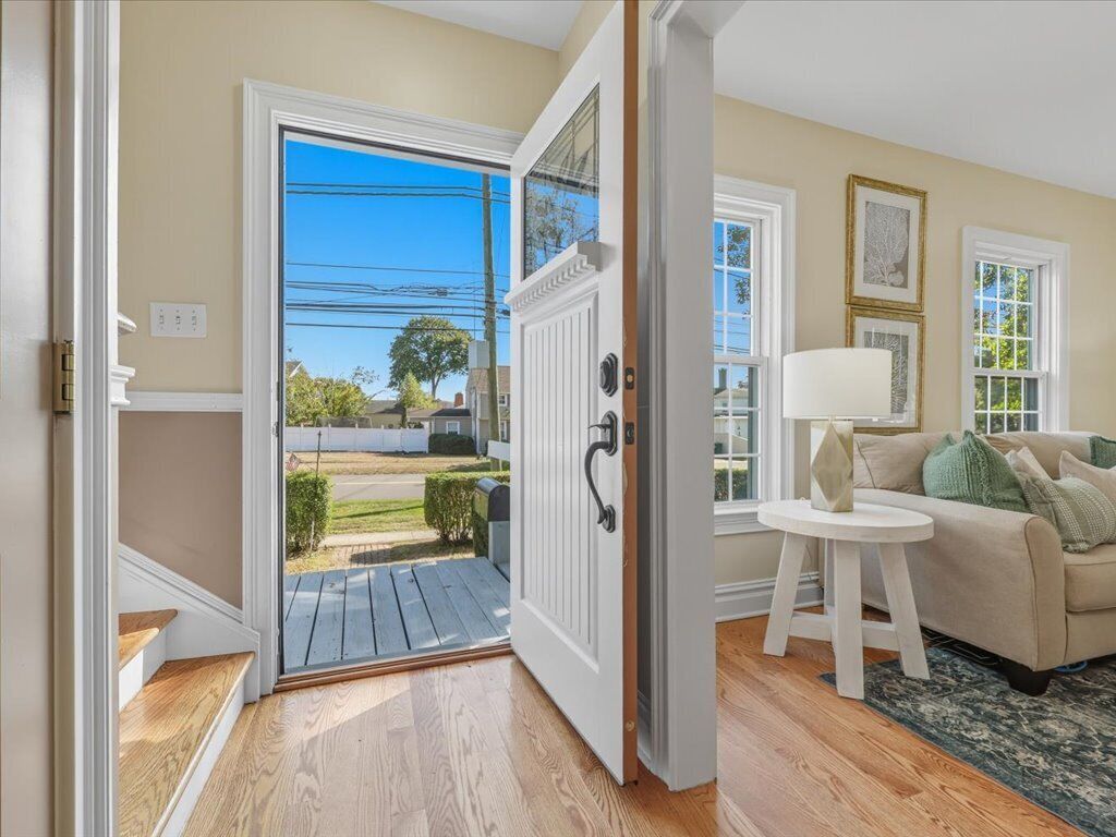 Property Photo: 217 Huntington Road CT 06614