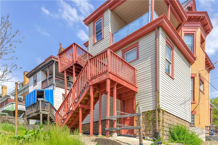 Property Photo: 1901 Termon Ave 2 PA 15212