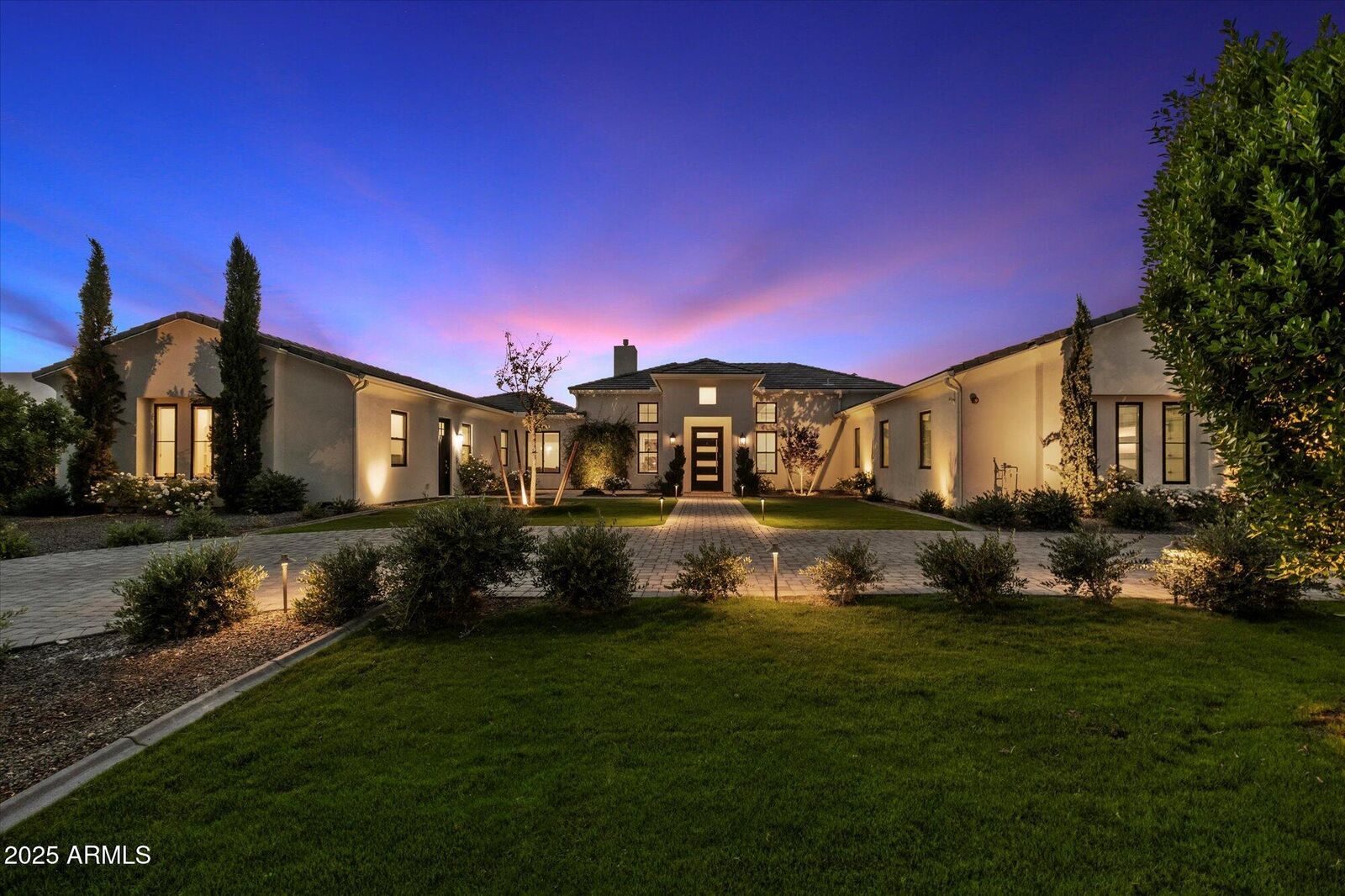 Property Photo:  11616 N 65th Street  AZ 85254 