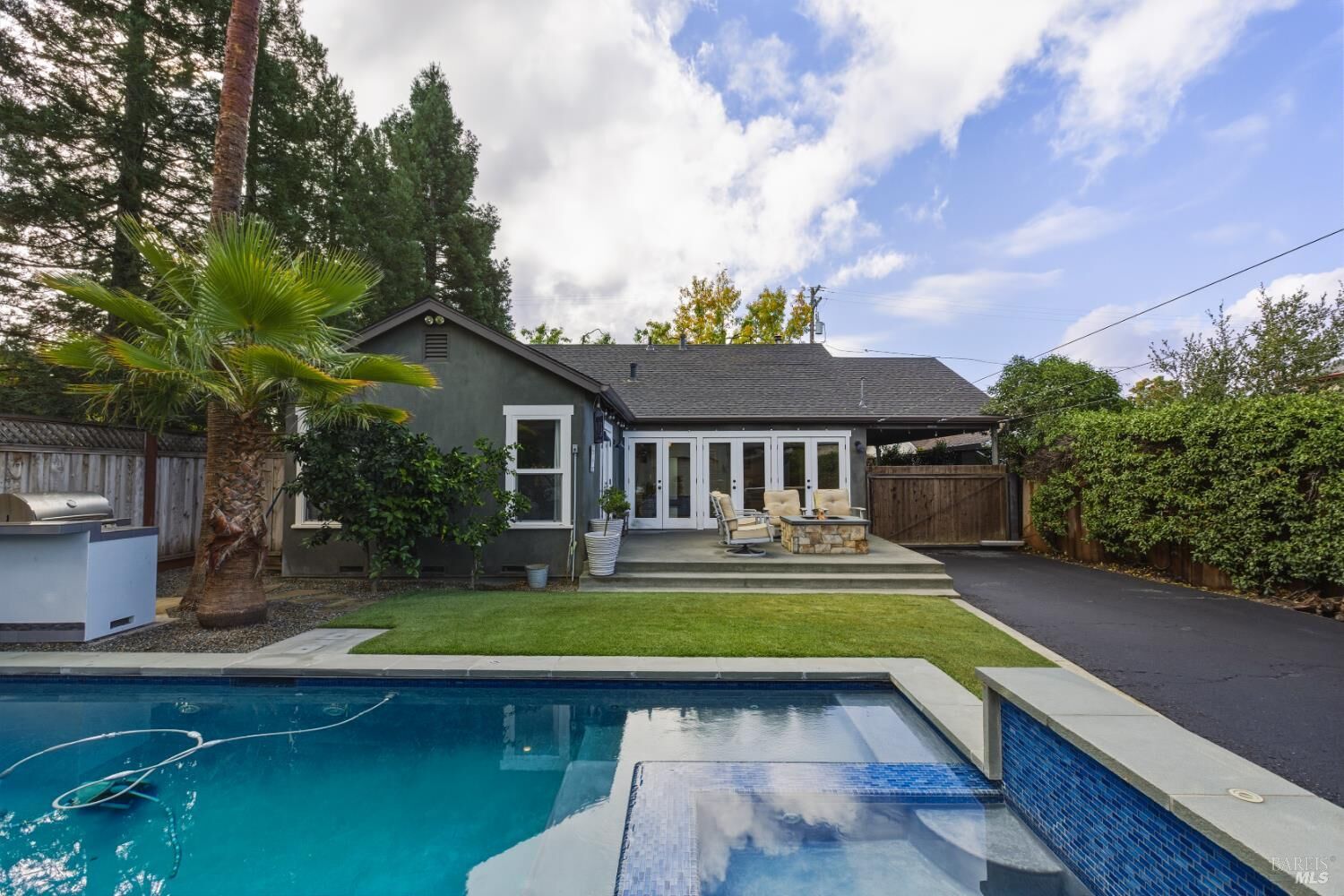 Property Photo: 530 W Spain Street CA 95476