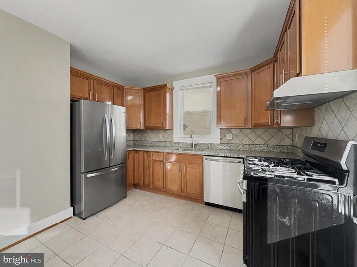 Property Photo: 5505 Tramore Road MD 21214