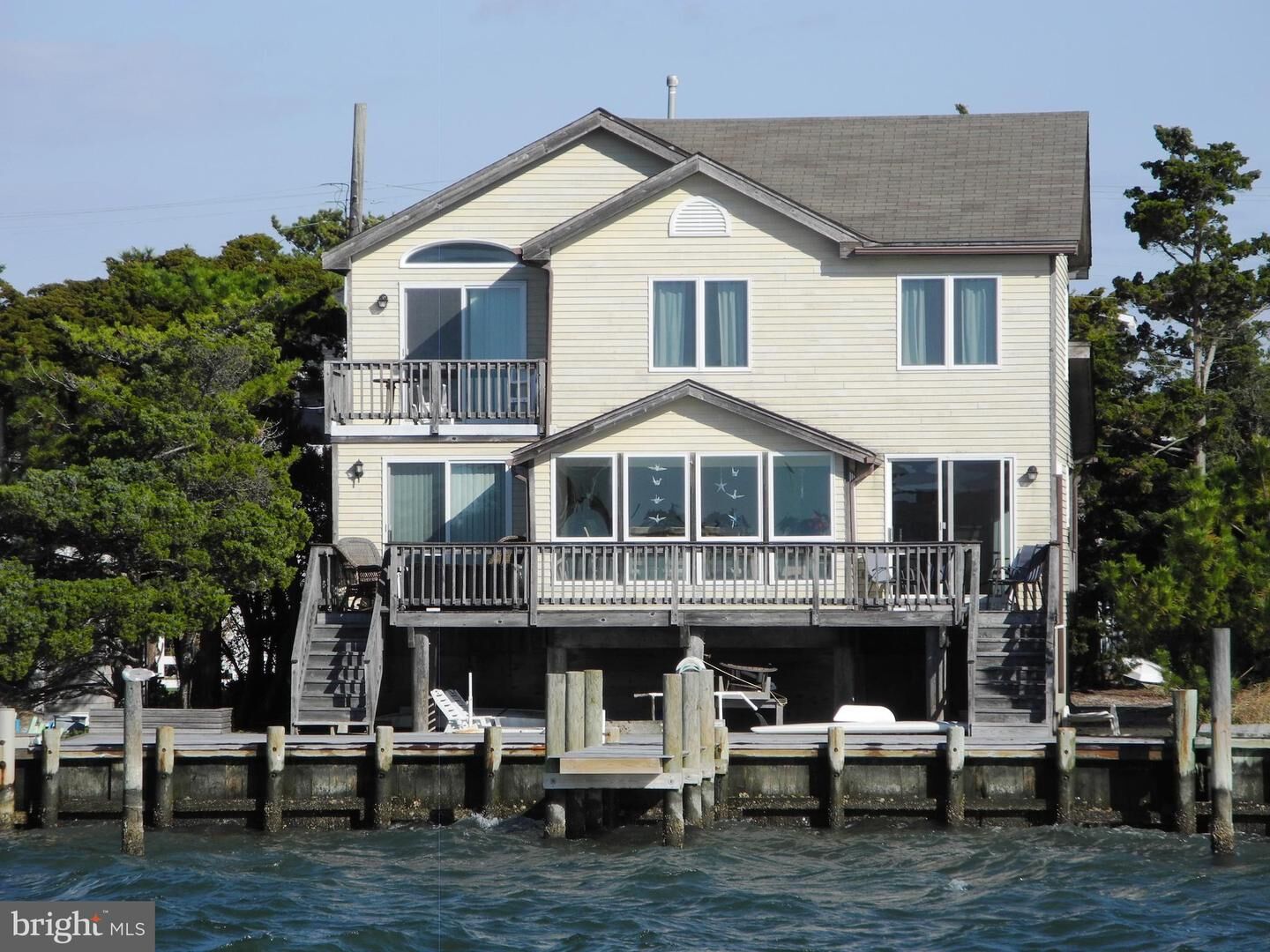 Property Photo:  24 Maiden Lane  NJ 08008 