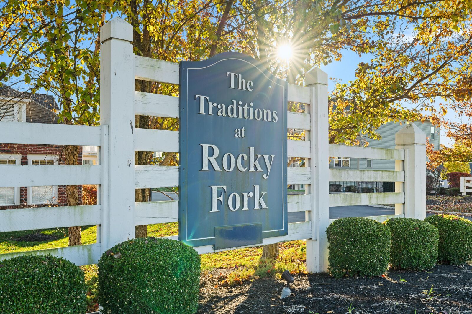 Property Photo:  6455 Walnut Fork Drive  OH 43081 