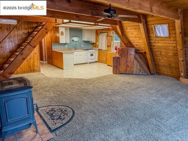 Property Photo: 17270 Kelleher Ct CA 95372