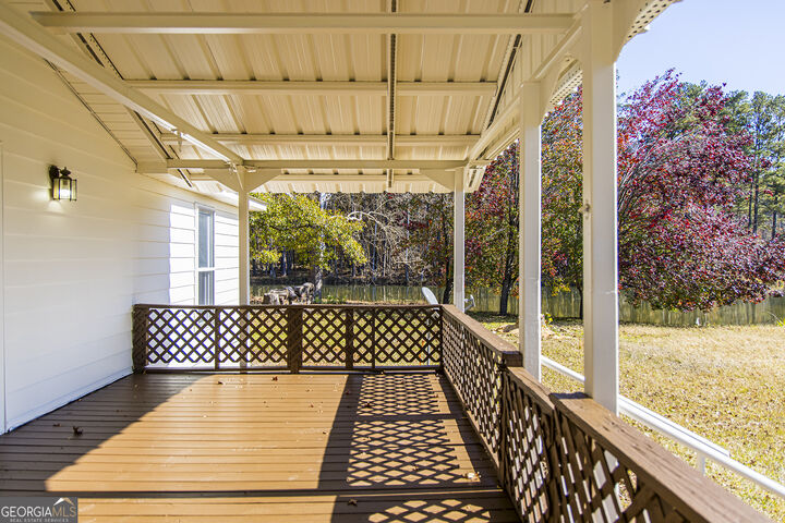 Property Photo:  83 Manning Lake Road SW  GA 30165 
