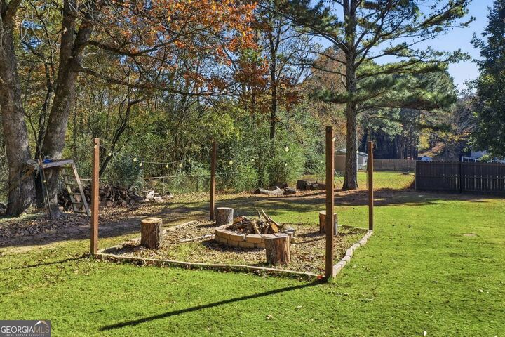 Property Photo: 137 Orchard Way SE GA 30701