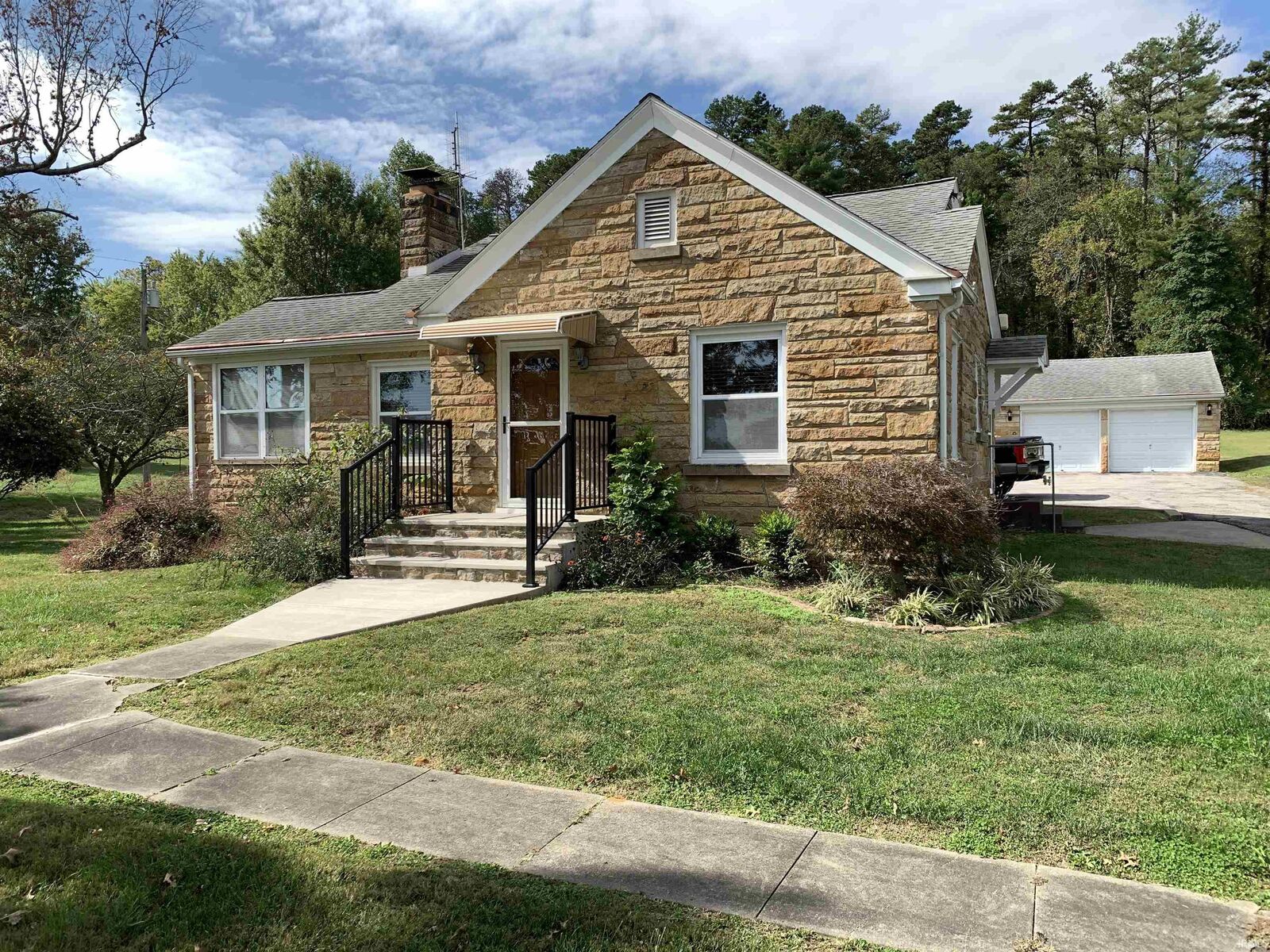 Property Photo: 19018 57 Highway IN 47725