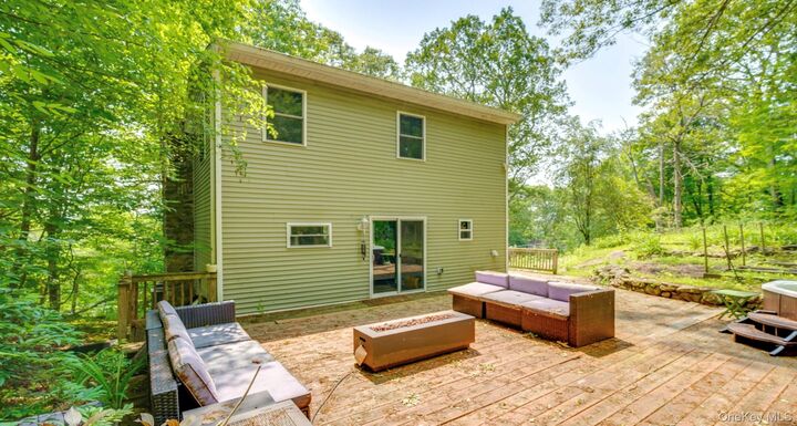 Property Photo:  60 Warren Drive  NY 12563 