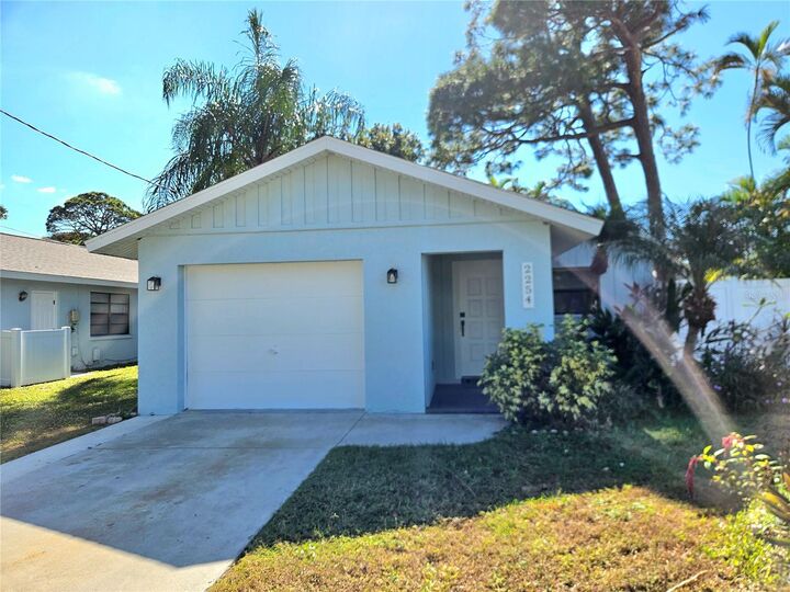 2254 Eugene Street  Sarasota FL 34231 photo