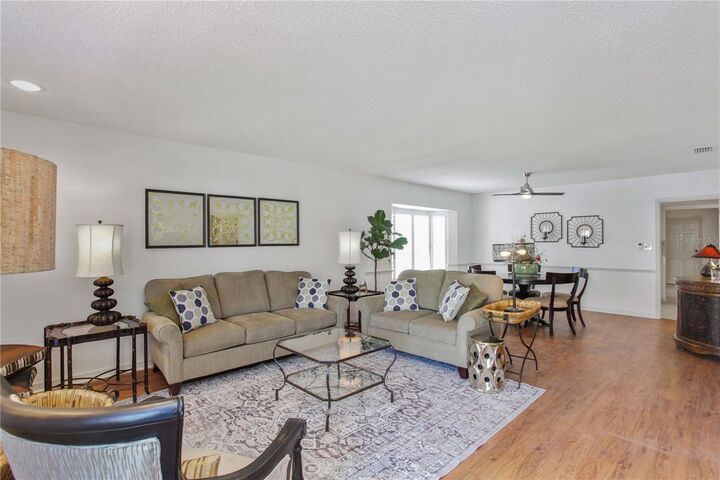 Property Photo: 2040 Countryside Circle N FL 32804