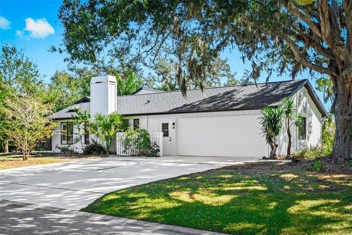 Property Photo: 3651 Country Place Boulevard FL 34233