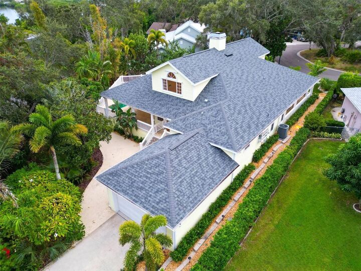 Property Photo:  266 Florida Boulevard  FL 34681 