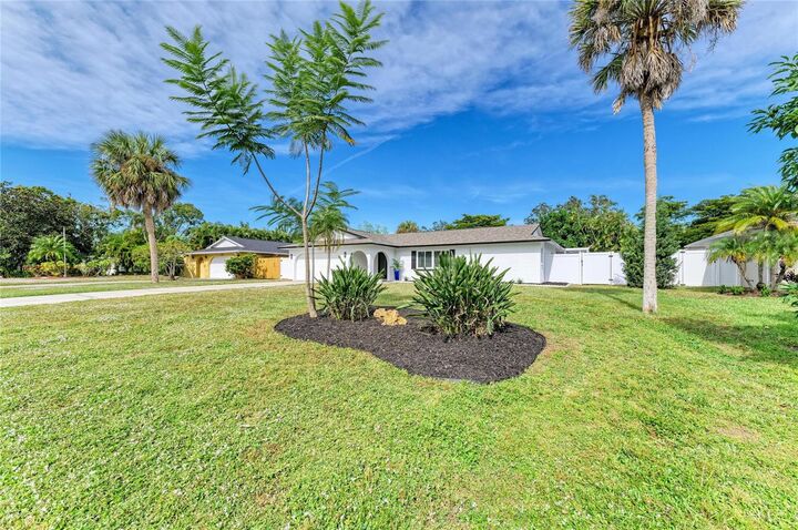 Property Photo: 3645 Calliandra Drive FL 34232