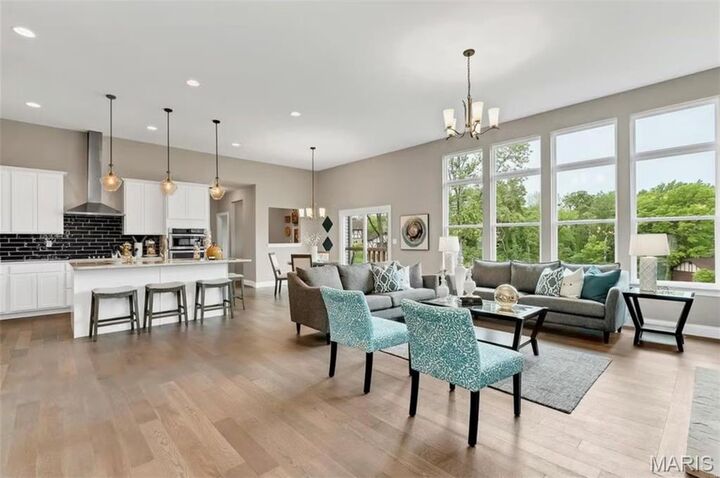 Property Photo: 1 Monaco Chateau De Fond Du Lac MO 63367