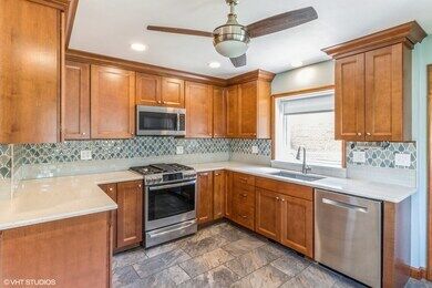 Property Photo: 3123 Patton Drive IL 60018