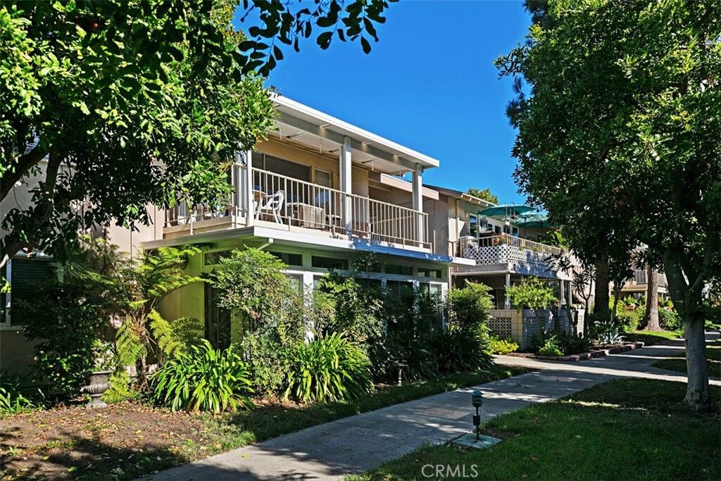 Property Photo:  57 Calle Cadiz N  CA 92637 