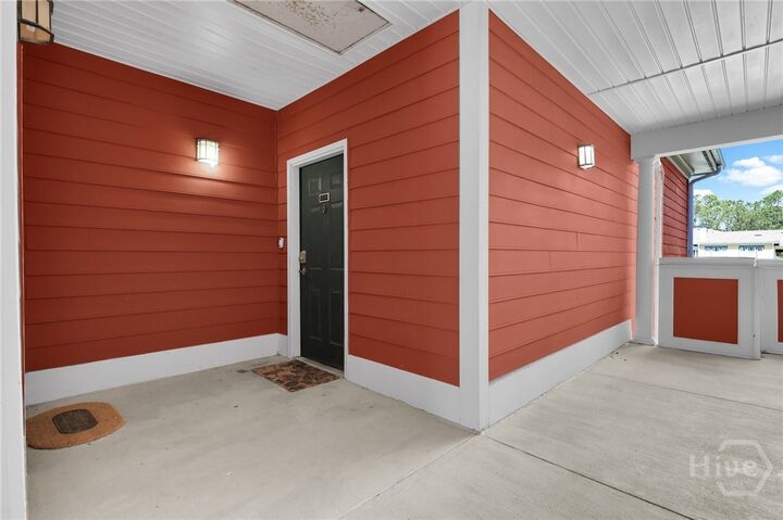 Property Photo:  1733 Whitemarsh Way  GA 31410 