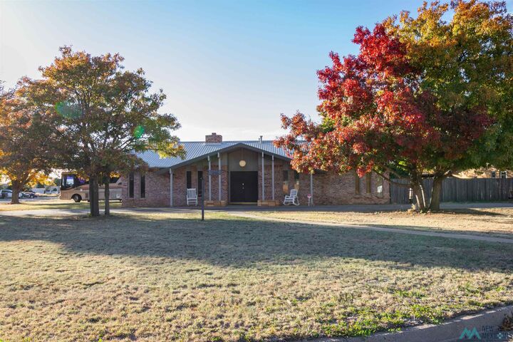 Property Photo:  1060 Fairway Terrace  NM 88101 