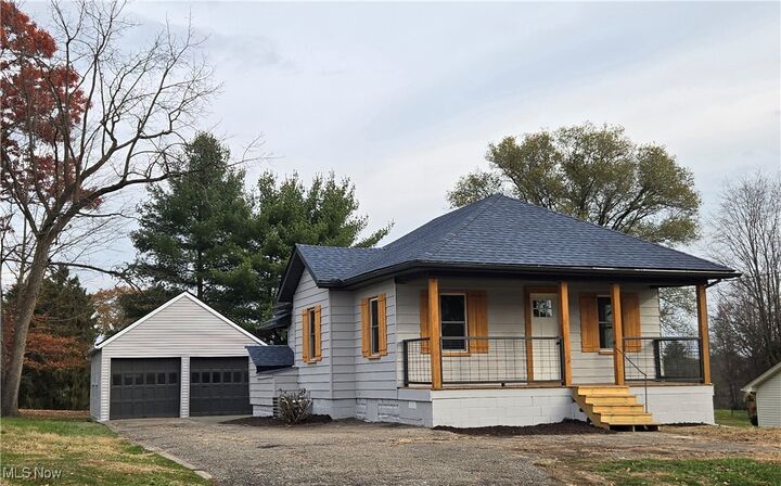 317 E Highland Drive  Zanesville OH 43701 photo