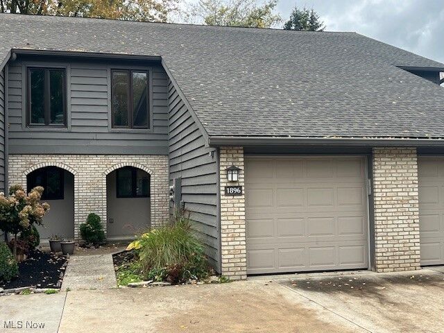 Property Photo:  1896 Savannah  OH 44145 