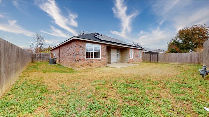 Property Photo: 2737 Granny Smith Avenue AR 72764